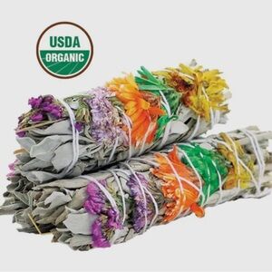 Good Vibes Floral White Sage 4"
Smudge Sticks